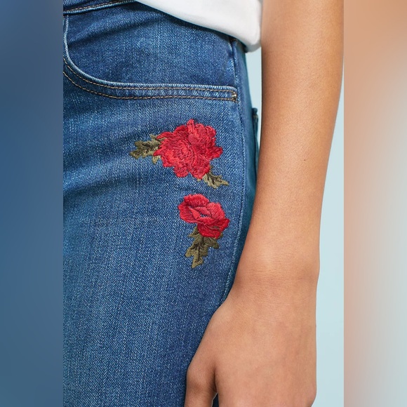 Anthropologie Levi’s 721 High Rise Skinny Jeans Rose Embroidered 29 x 30 - Picture 3 of 16